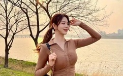 国产一卡三卡四卡无卡精品